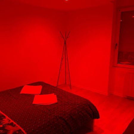 Appartement 2Eme Etage 42M2 Hyper Centre Ville / Parking Gratuit Riom Exterior foto